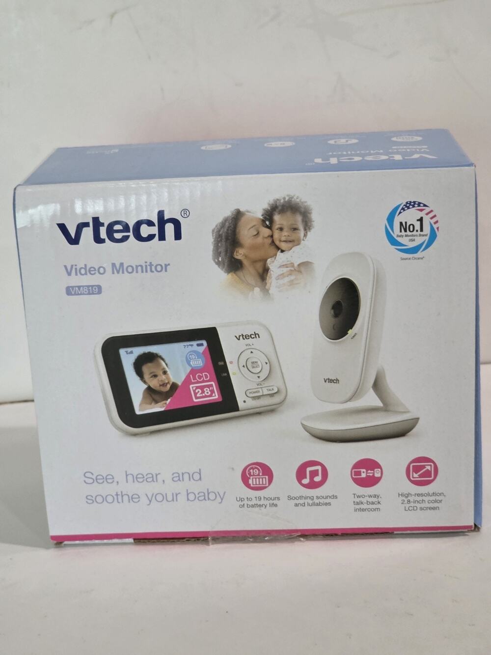 VTech VM819 Video Baby Monitor with 19 Hour Battery Life 1000ft Long Range
